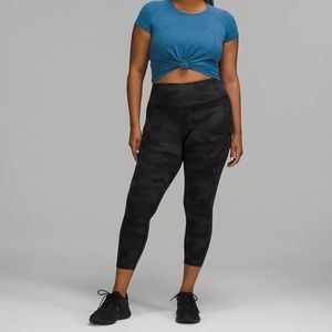Lululemon Fast and Free Tight 23” Leggings